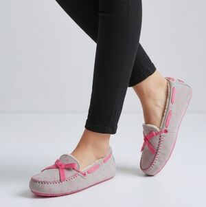 UGG 'I Heart' Slippers